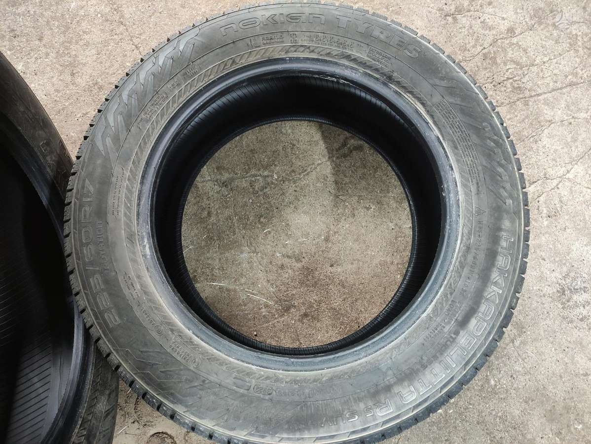 Nokian, winter 225/60 R17