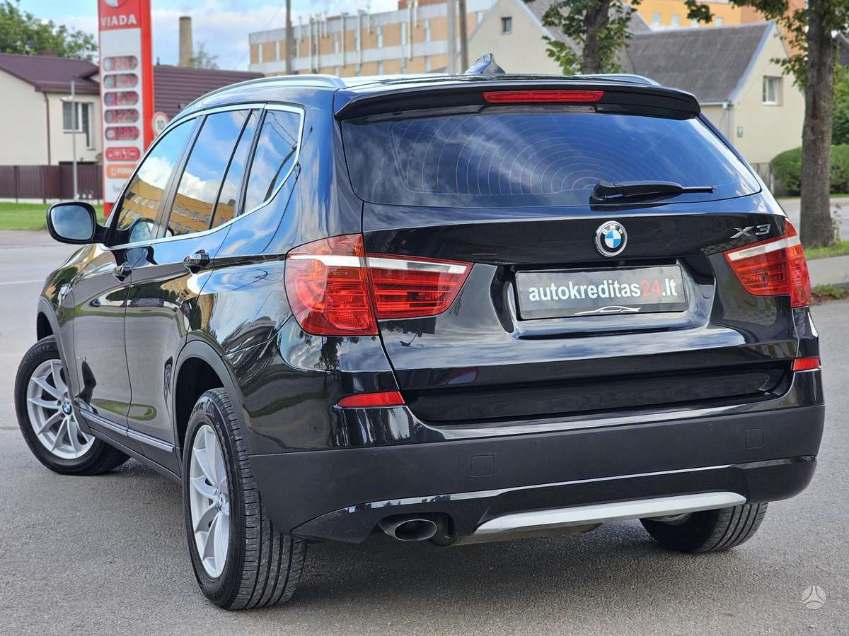 BMW X3, 2.0 l., off-road / crossover