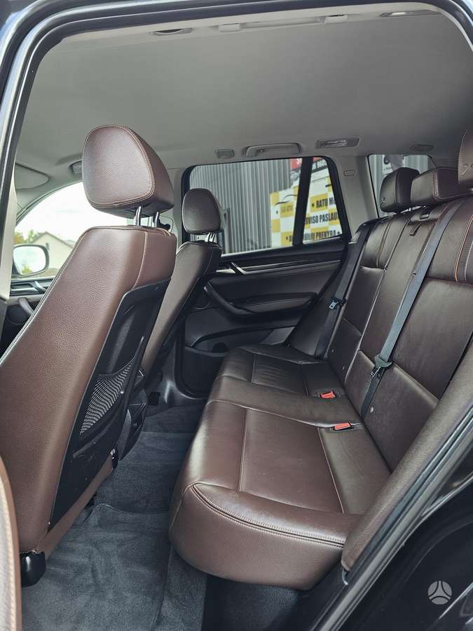 BMW X3, 2.0 l., off-road / crossover