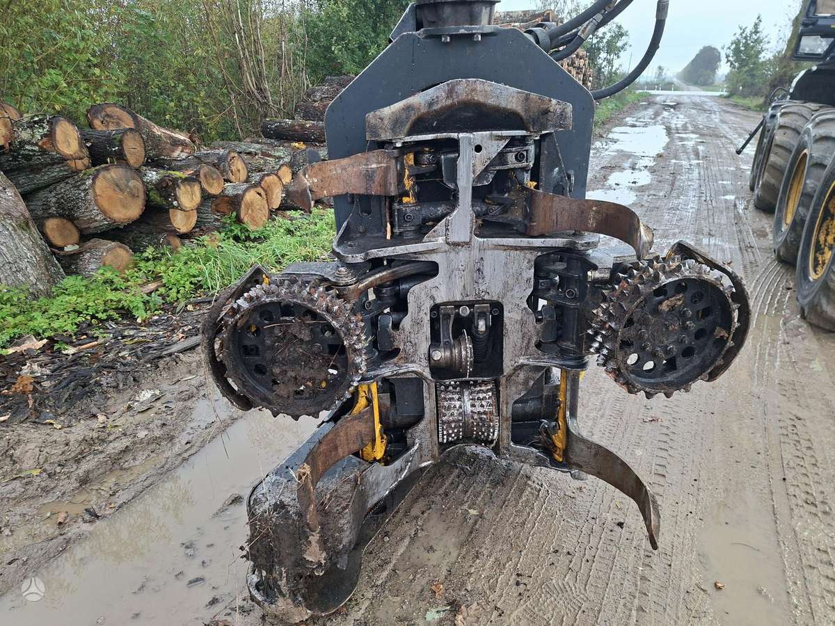 Ponsse Ergo 8W, medkirtės
