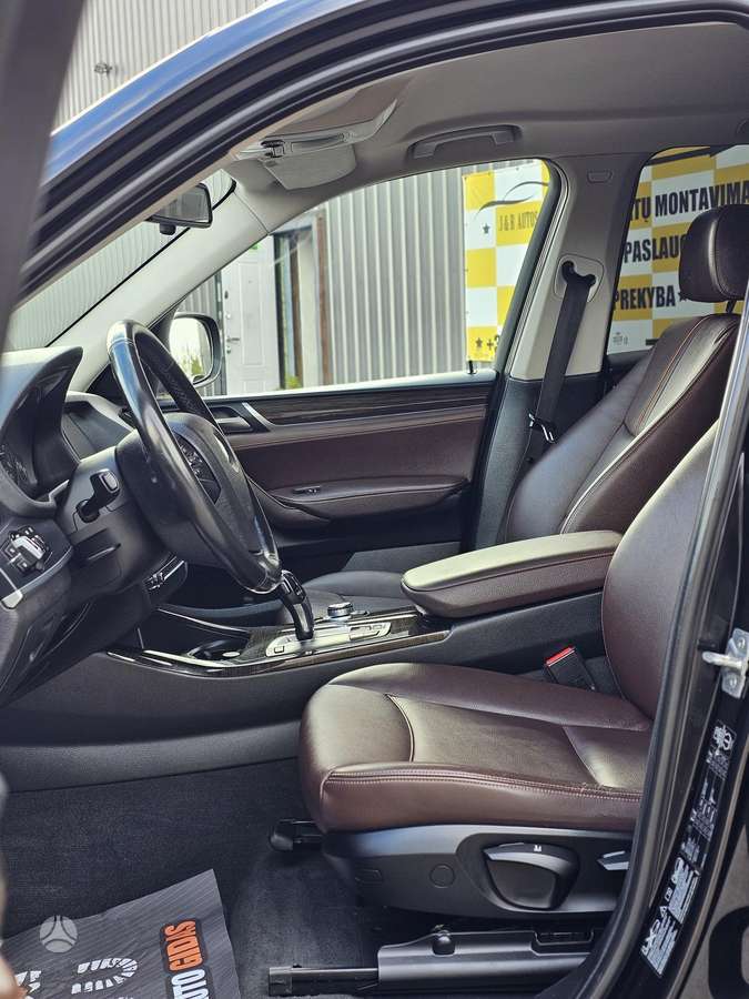 BMW X3, 2.0 l., off-road / crossover