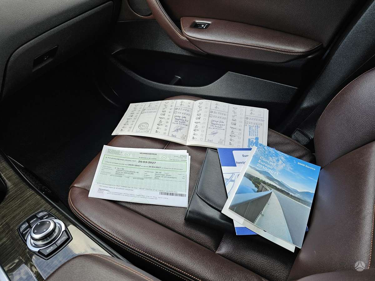 BMW X3, 2.0 l., off-road / crossover