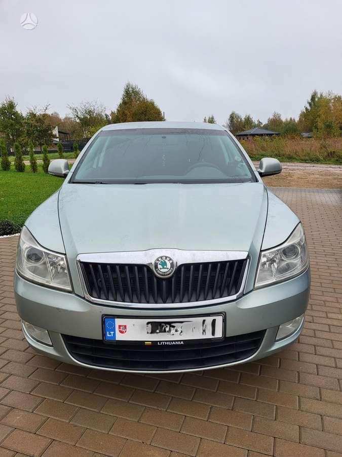Skoda Octavia, 1.6 l., hatchback