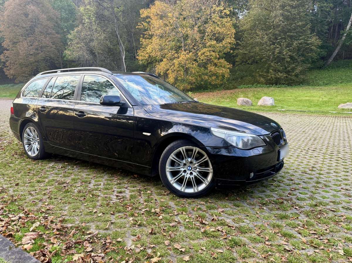 BMW 530, 3.0 l., wagon