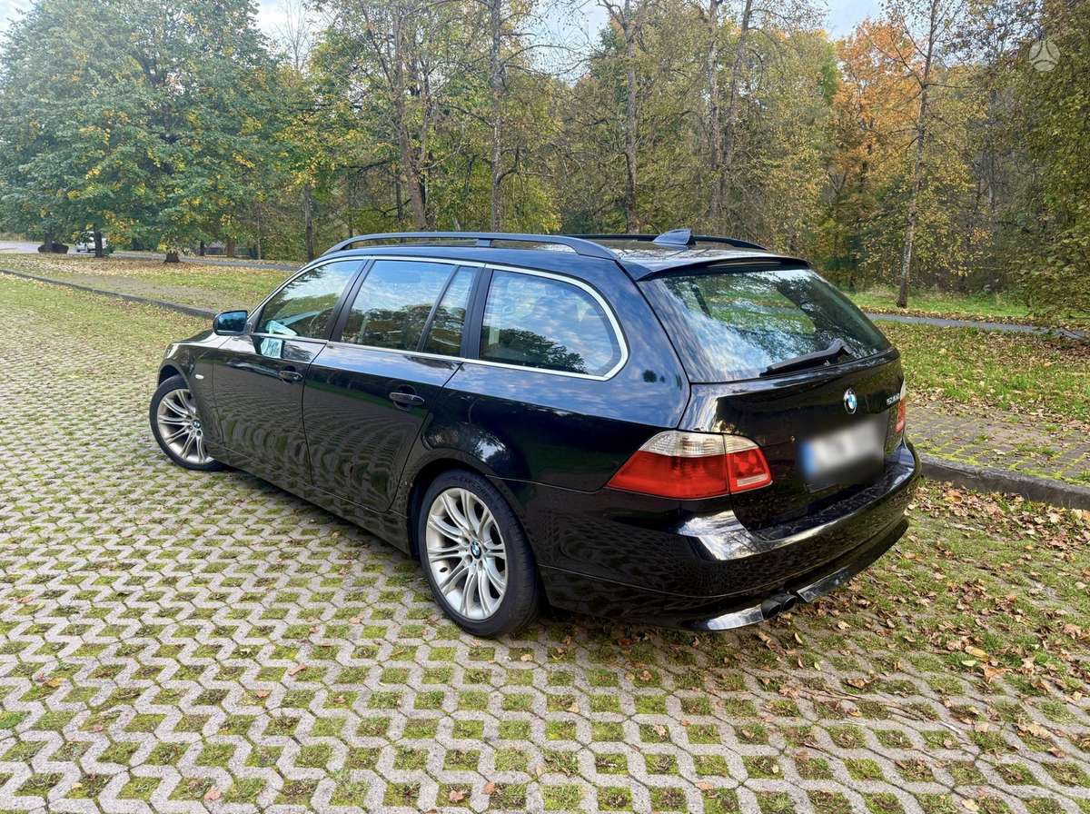 BMW 530, 3.0 l., wagon