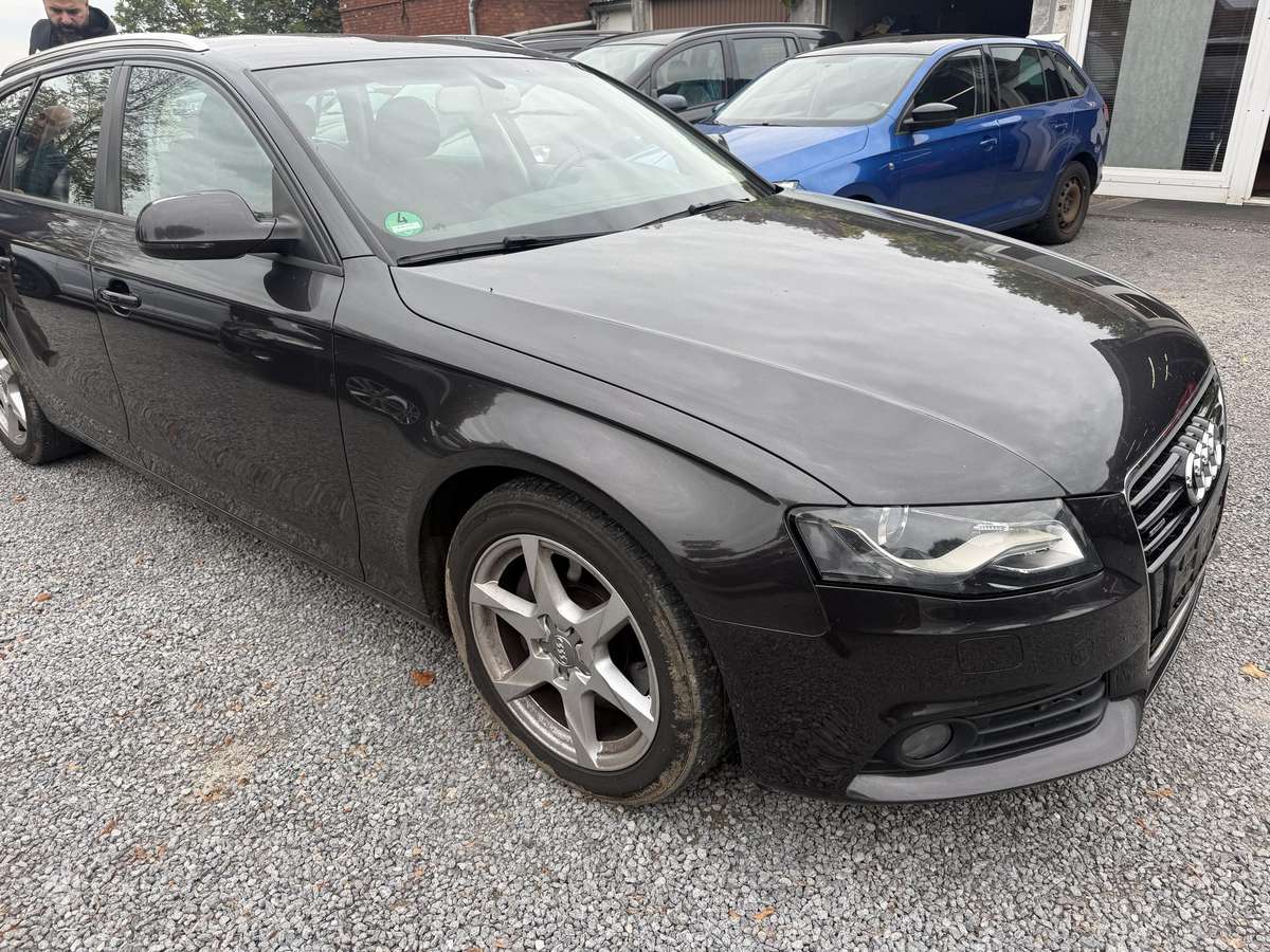 Audi A4, 3.0 l., universalas