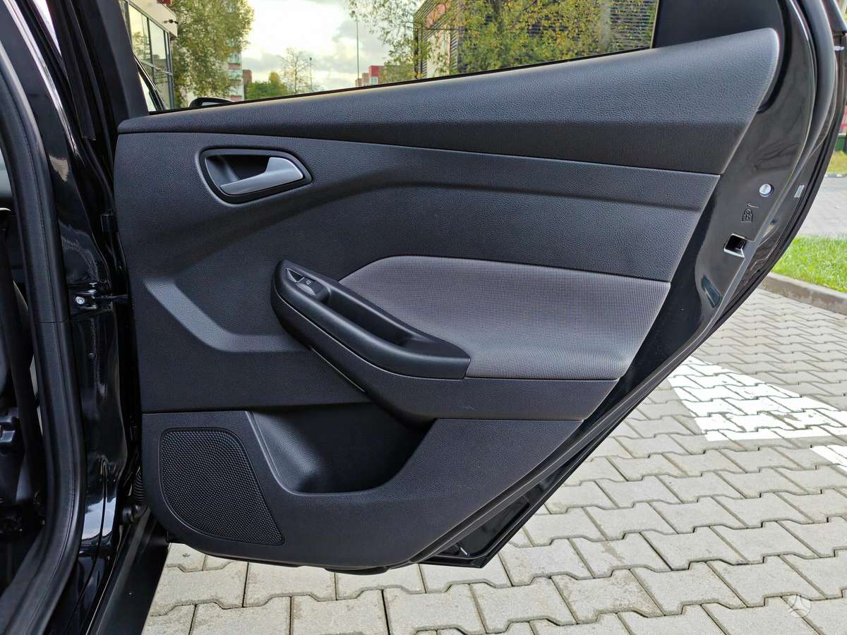 Ford Focus, 1.0 l., Универсал