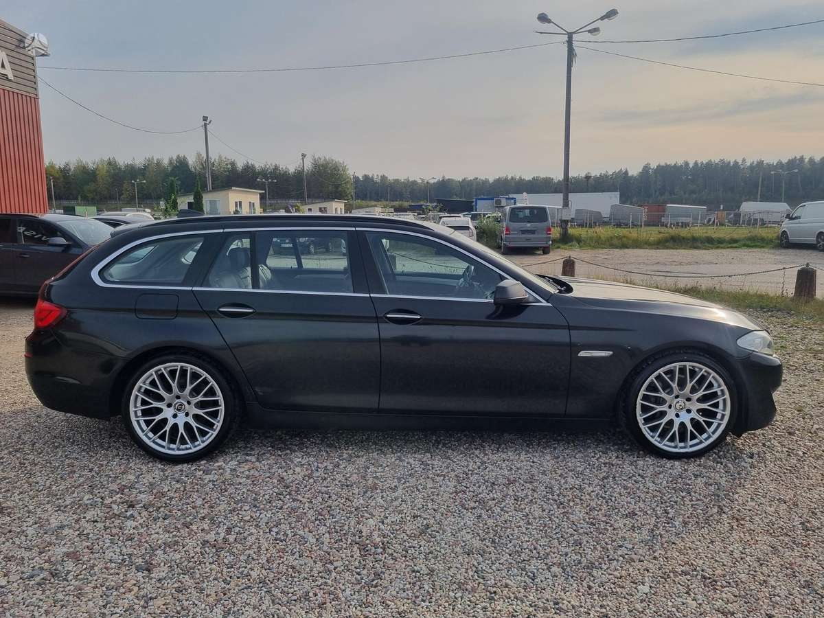 BMW 525, 2.0 l., universalas