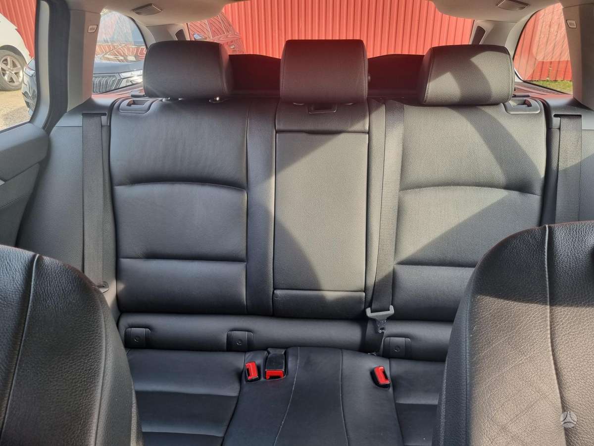BMW 525, 2.0 l., Универсал