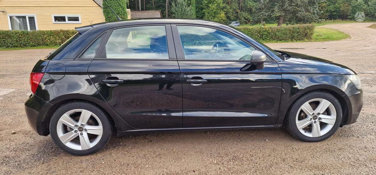 Audi A1, 1.2 l., Хэтчбек