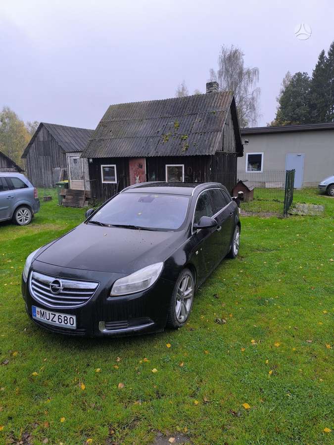 Opel Insignia, Универсал