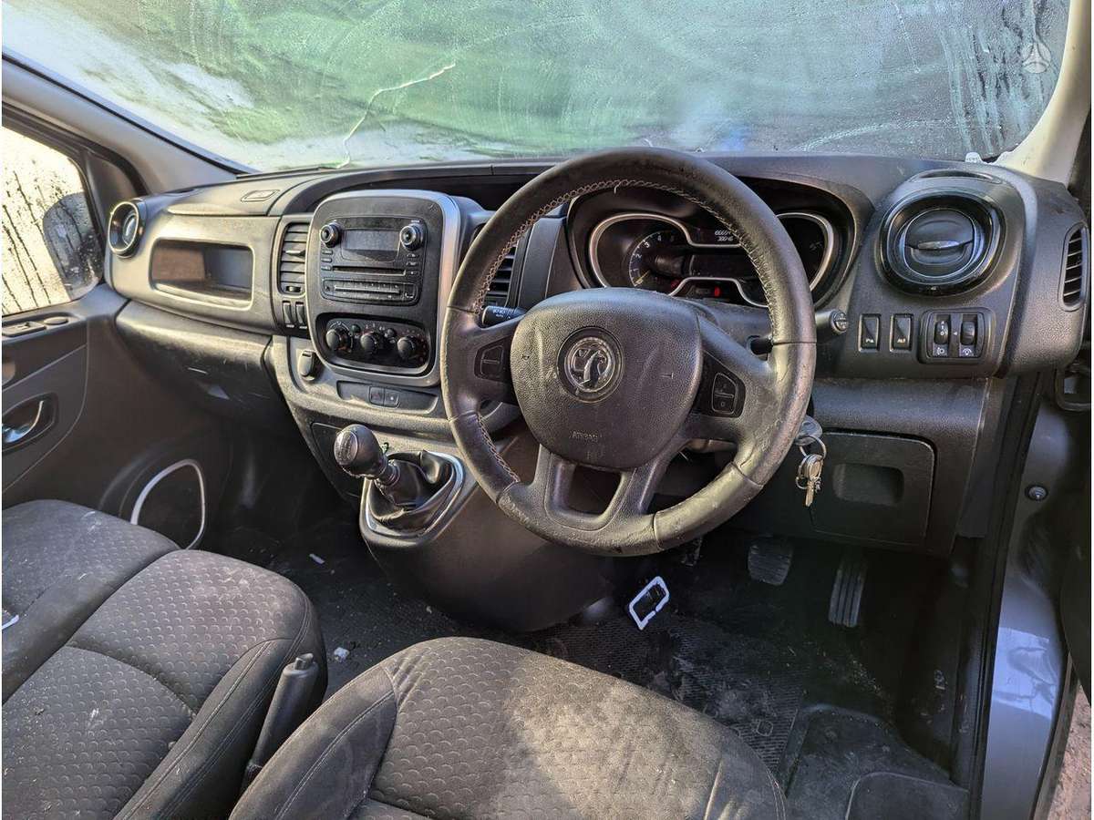 Opel Vivaro двигатель