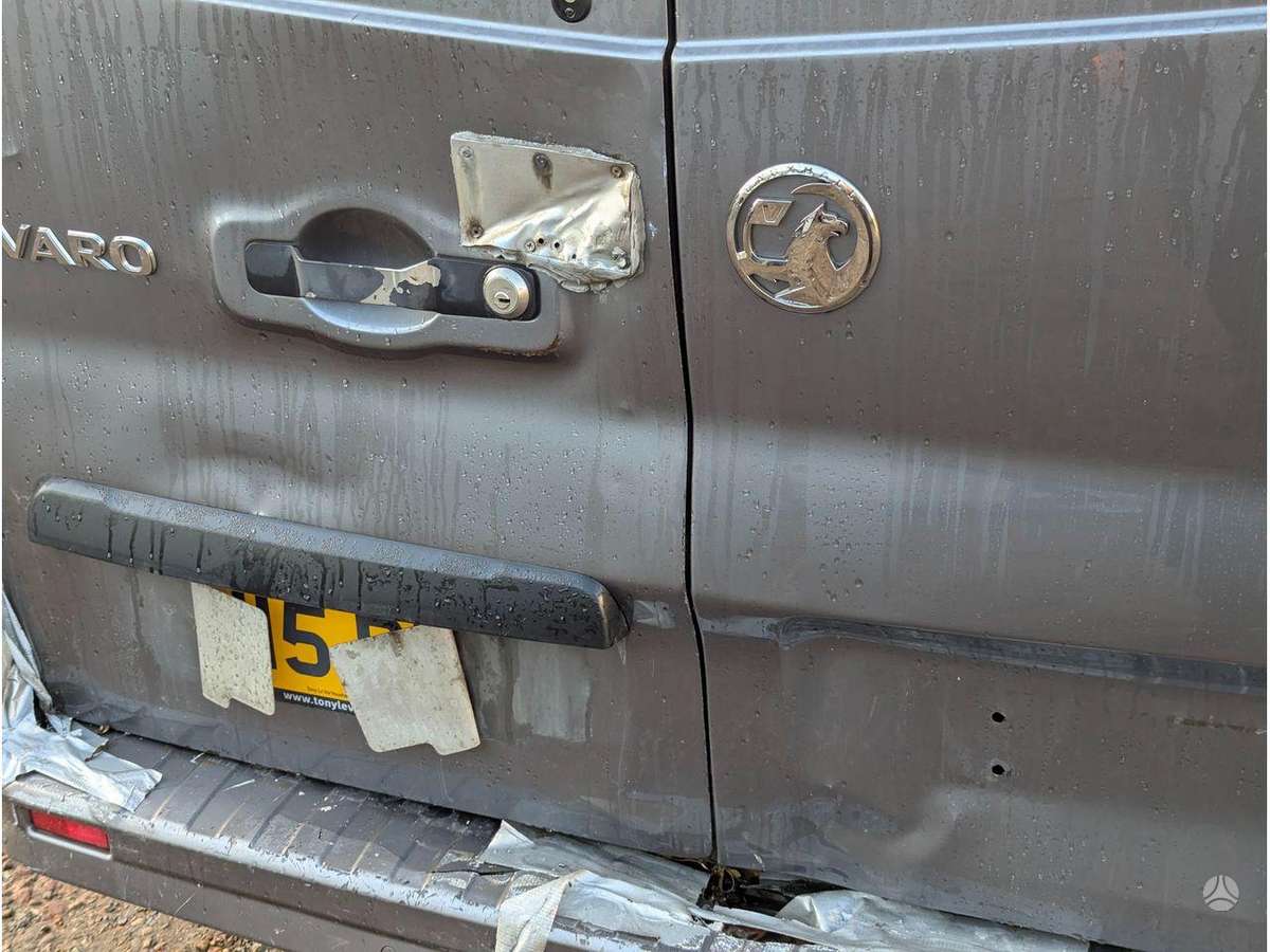 Opel Vivaro двигатель
