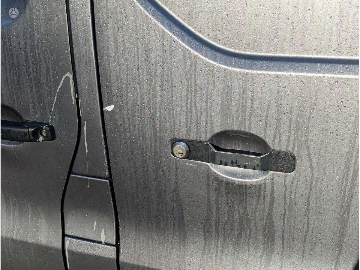 Opel Vivaro двигатель