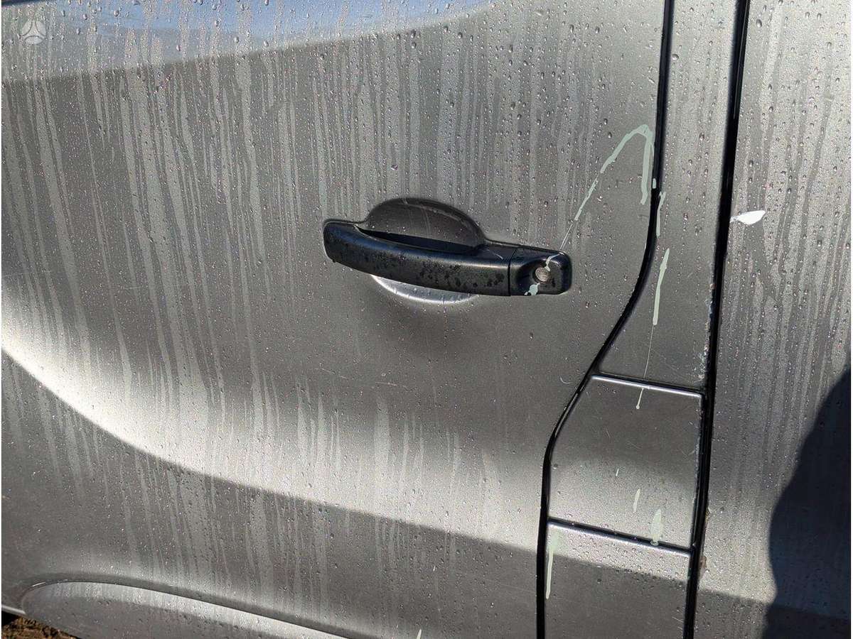 Opel Vivaro двигатель