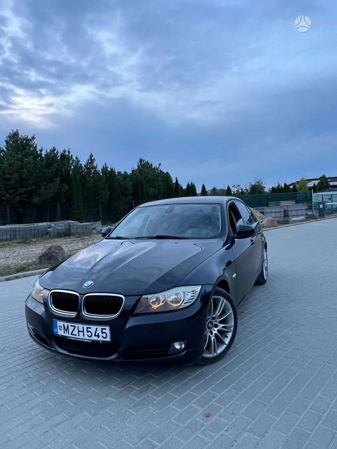 BMW 320, 2.0 l., Седан