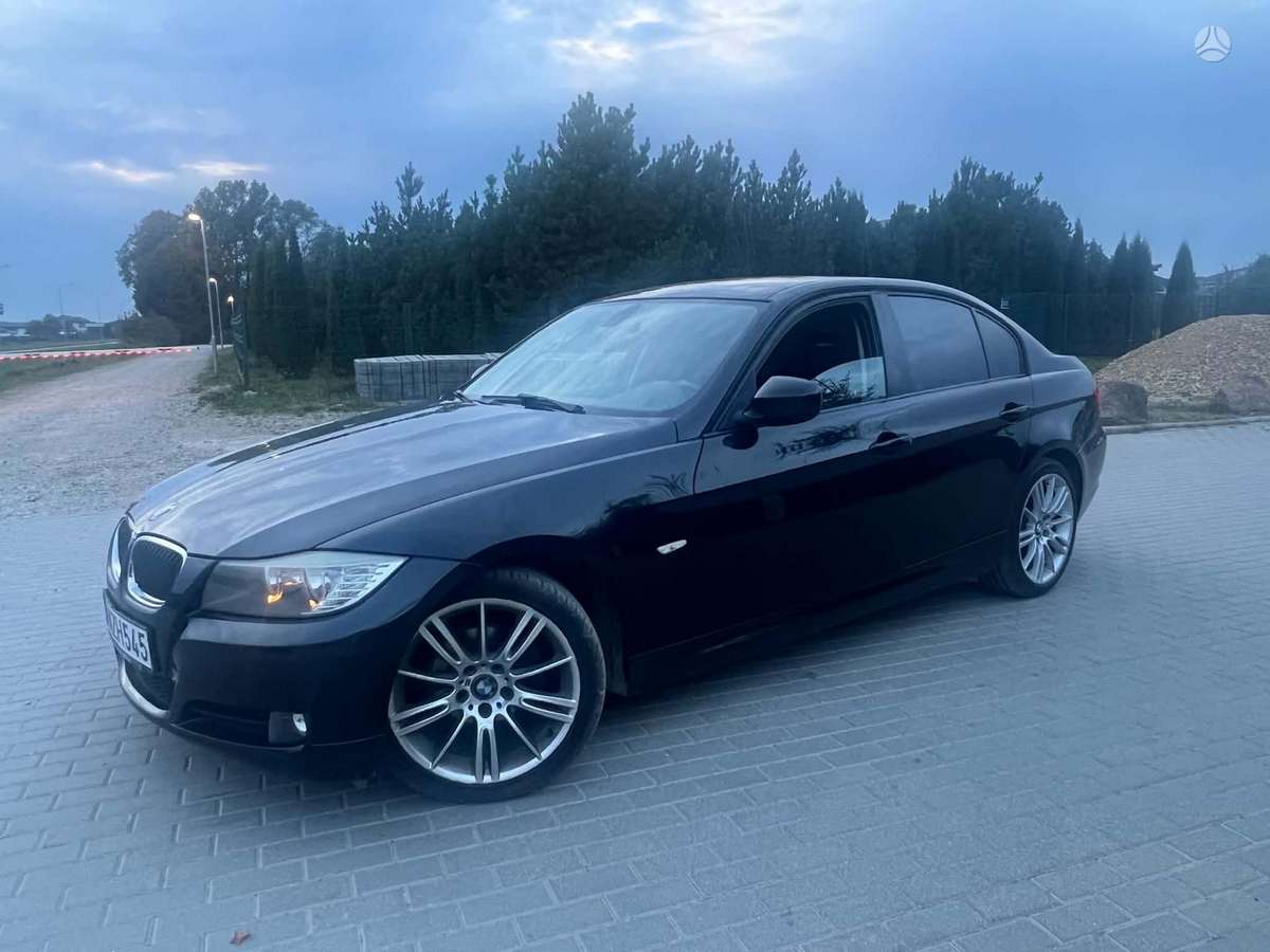 BMW 320, 2.0 l., Седан