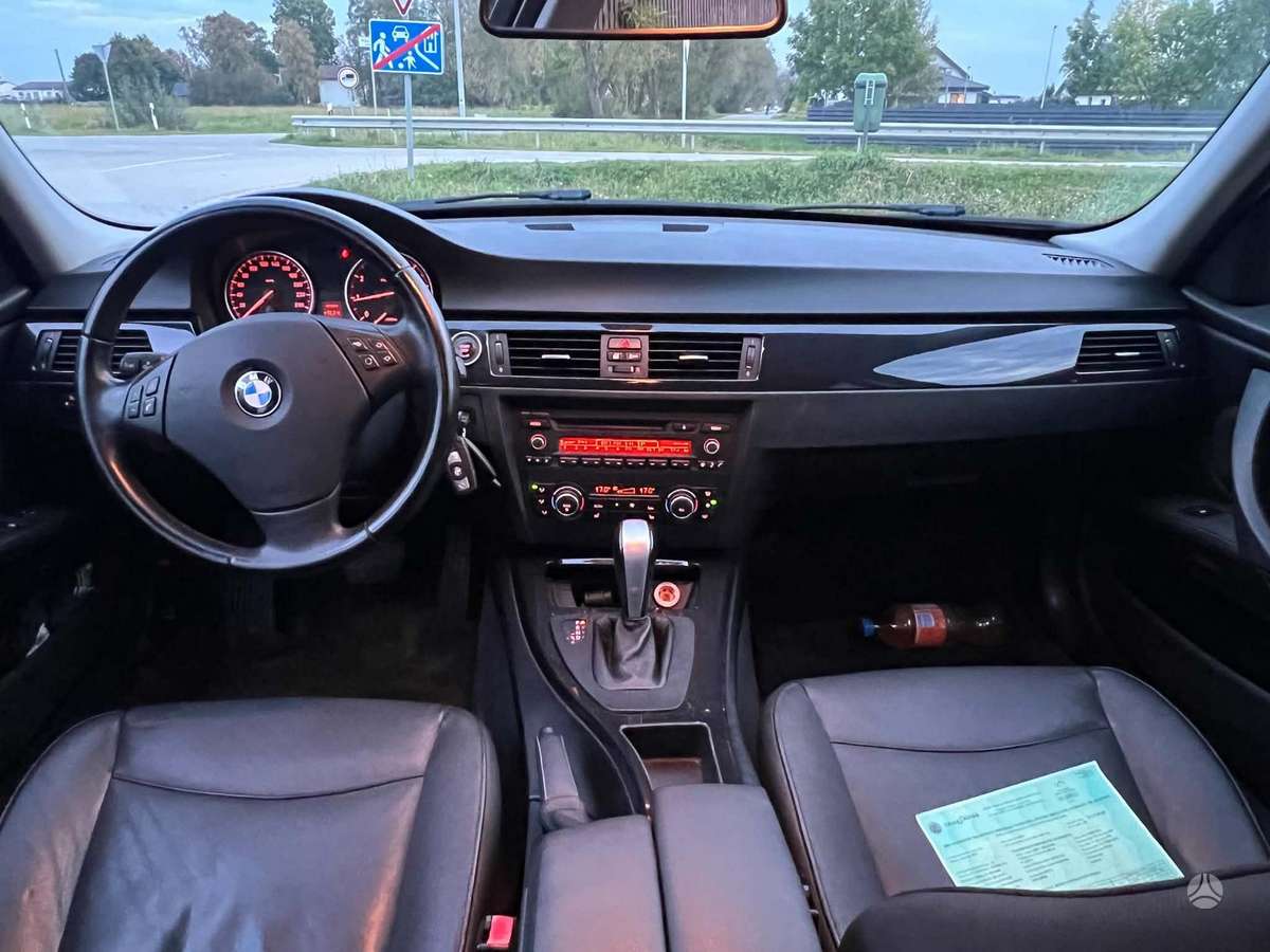 BMW 320, 2.0 l., Седан