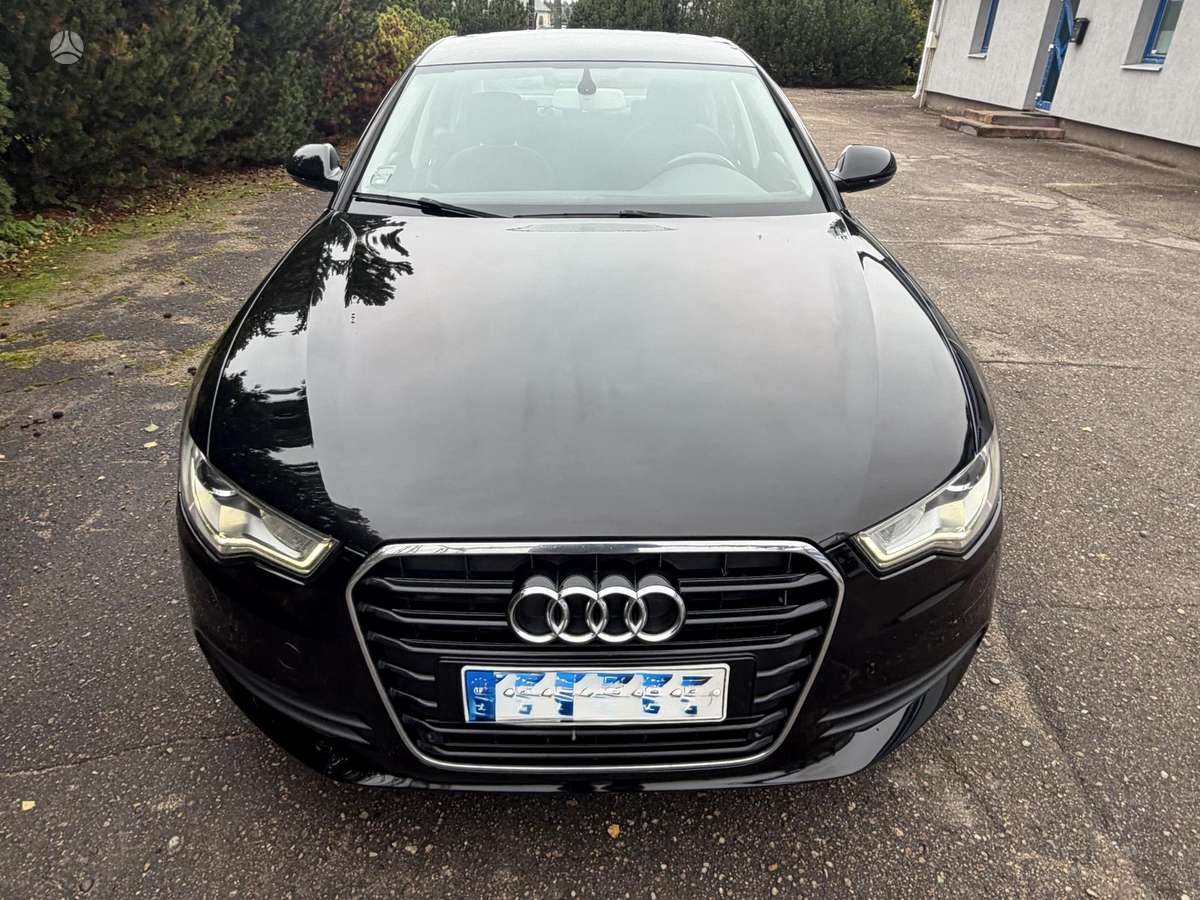 Audi A6, 2.0 l., Седан