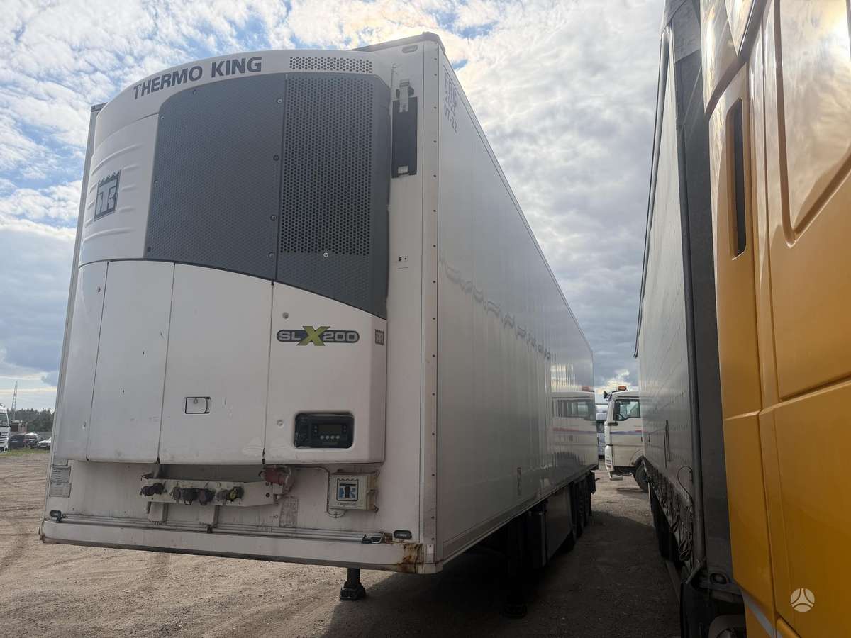 Schmitz Cargobull SLX200, refrigerated