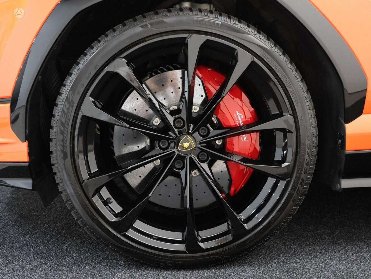 Lamborghini Urus, 4.0 l., Универсал