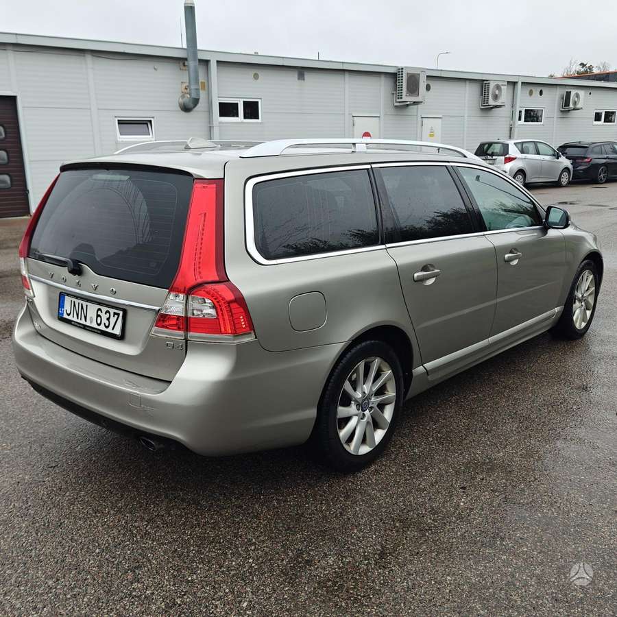 Volvo V70, 2.0 l., wagon