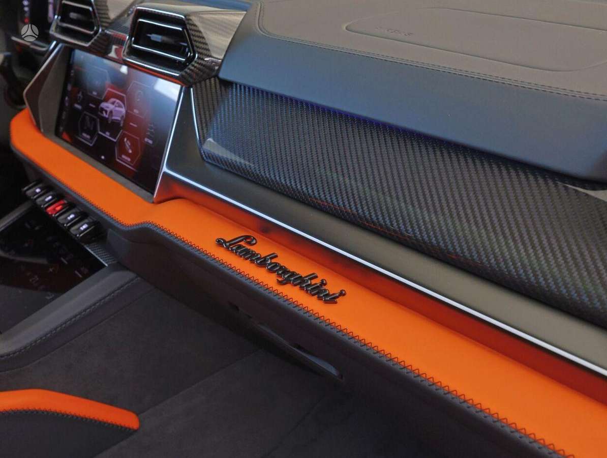 Lamborghini Urus, 4.0 l., Универсал