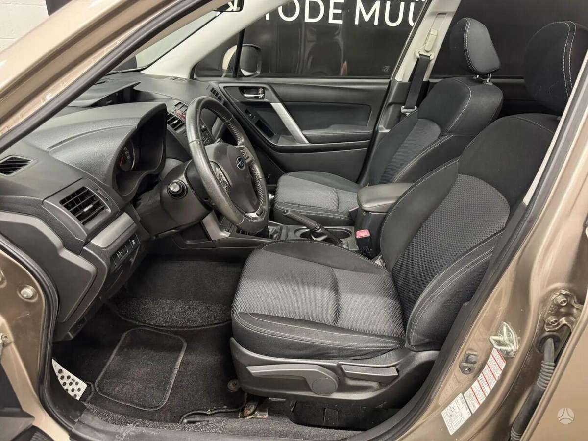 Subaru Forester, 2.0 l., Универсал