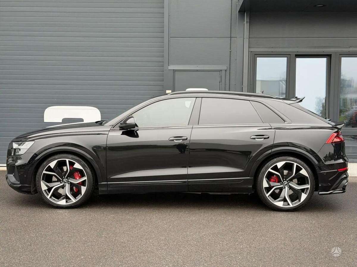 Audi SQ8, 4.0 l., hatchback