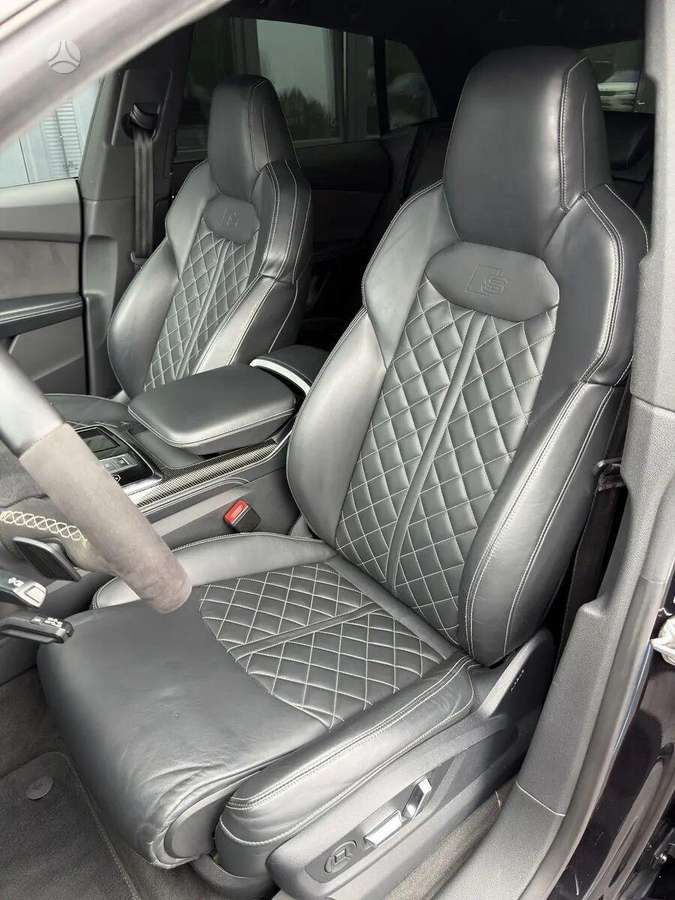 Audi SQ8, 4.0 l., hatchback