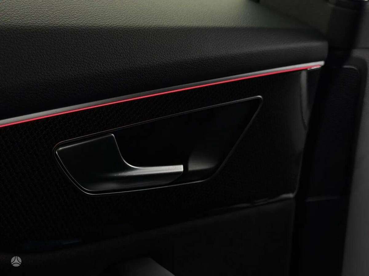 Audi SQ8, 4.0 l., hatchback