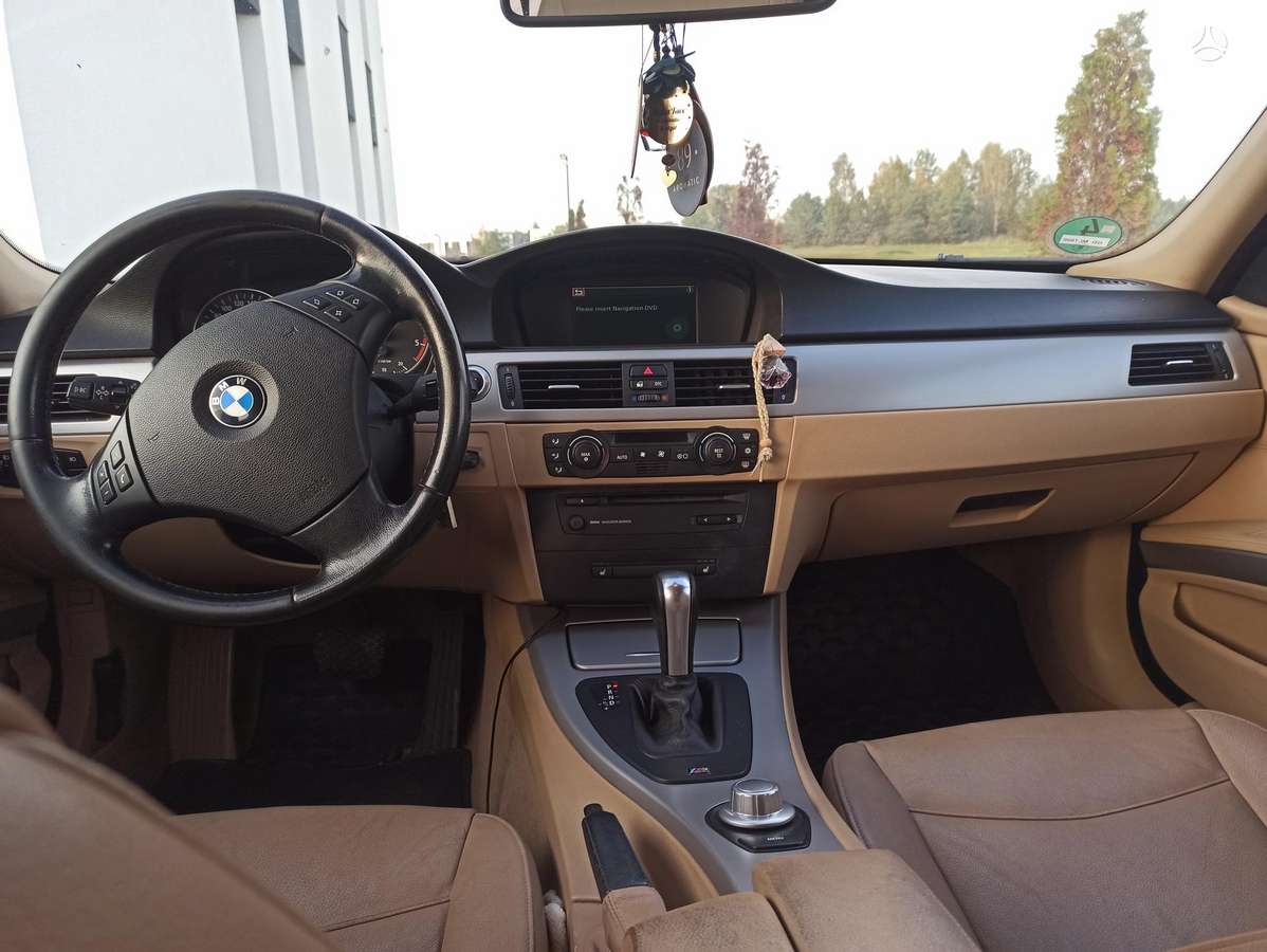 BMW 320, 2.0 l., wagon