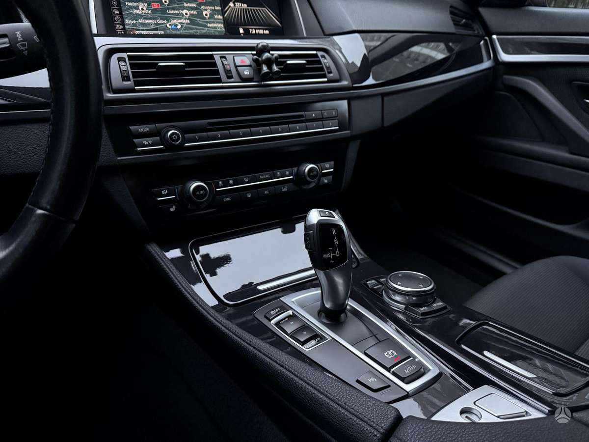 BMW 520, 2.0 l., Универсал