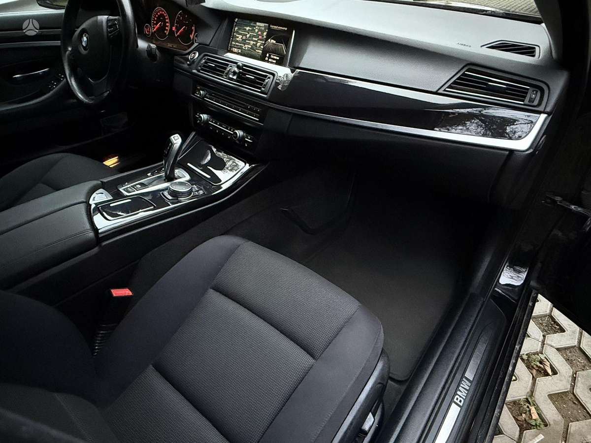 BMW 520, 2.0 l., Универсал