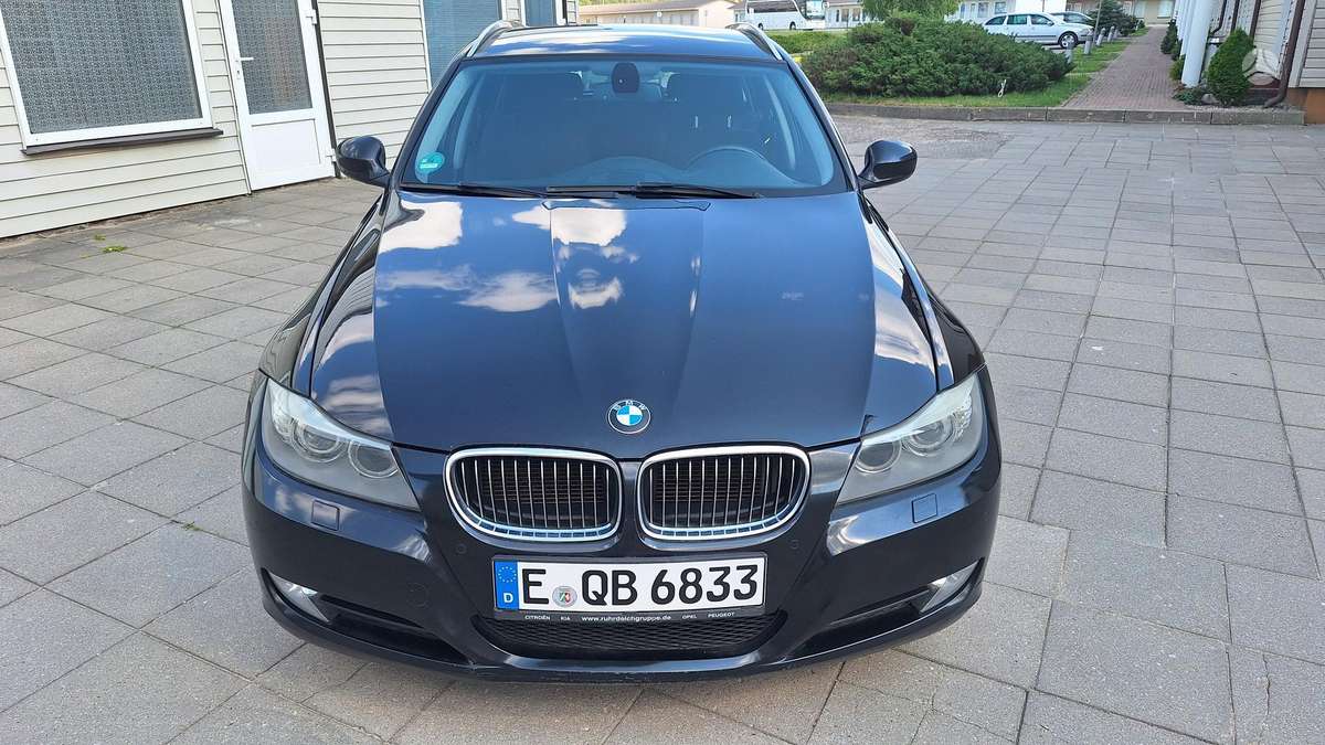 BMW 330, 3.0 l., universalas