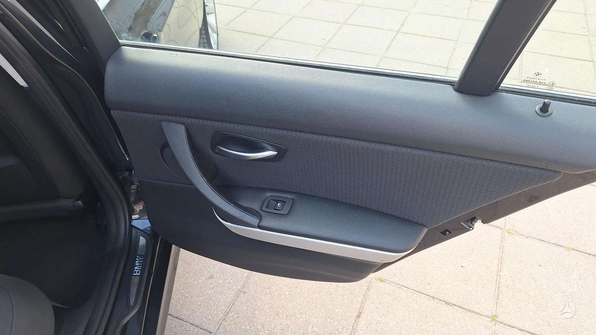 BMW 330, 3.0 l., universalas