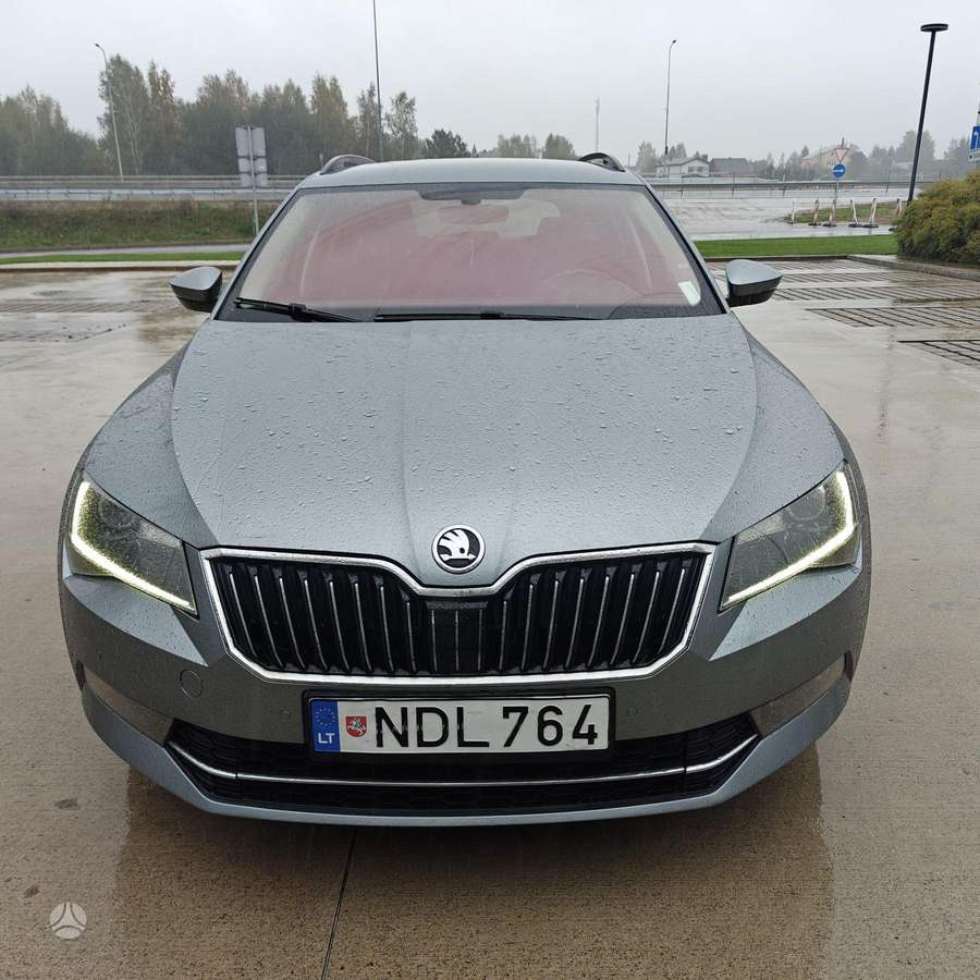 Skoda Superb, 1.6 l., universalas