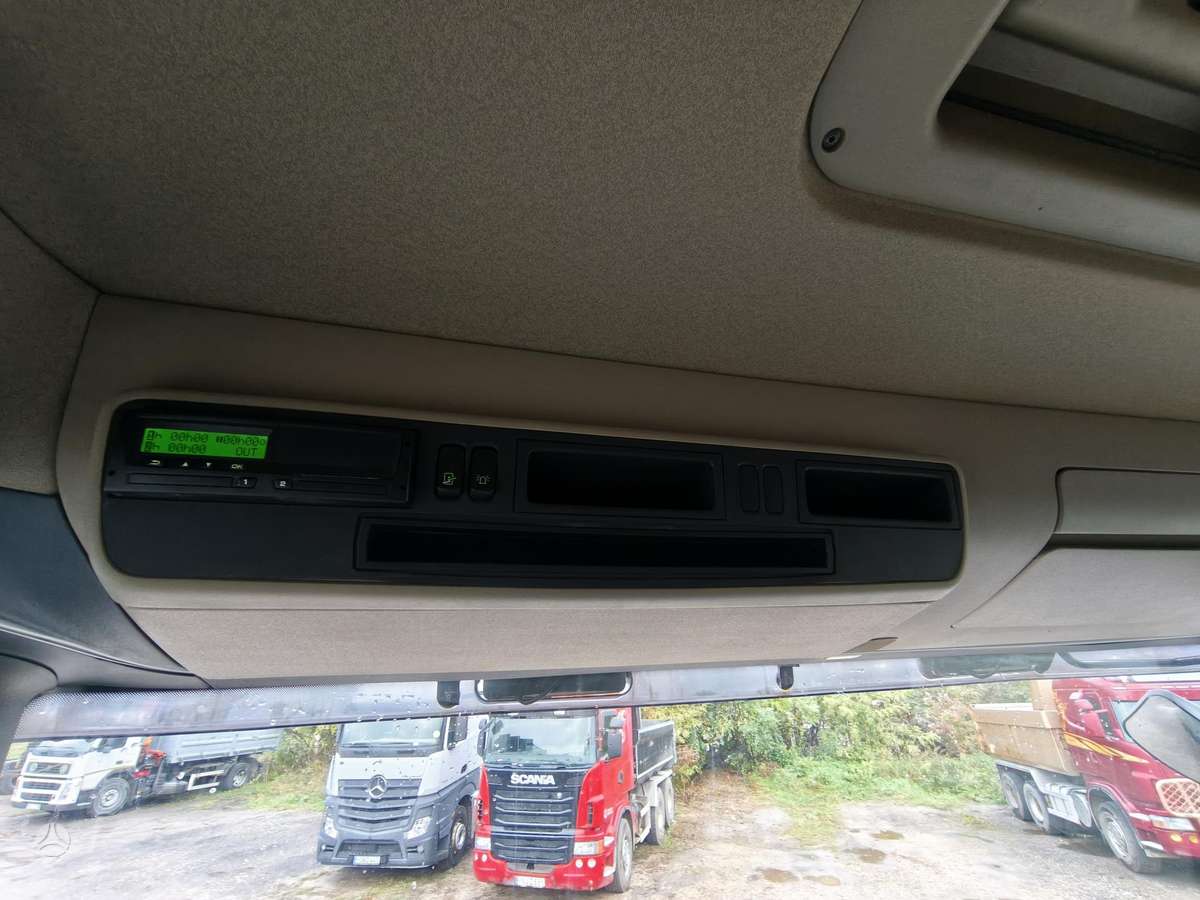 Scania R560, самосвалы