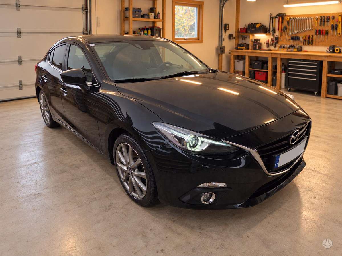 Mazda 3, 2.2 l., sedanas