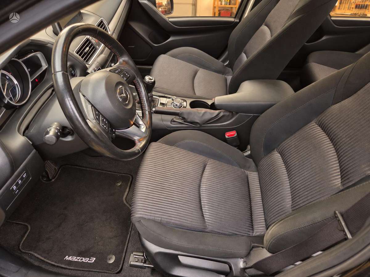 Mazda 3, 2.2 l., sedanas