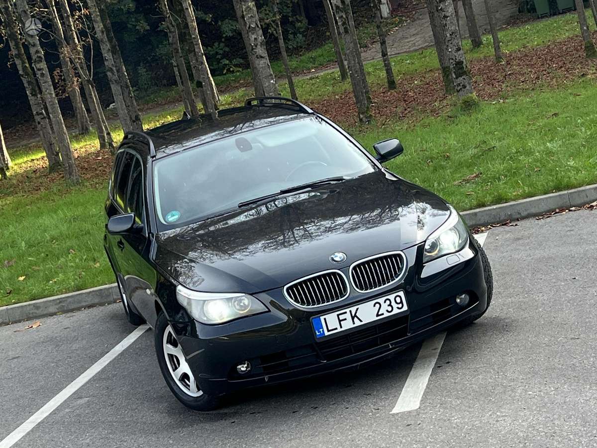 BMW 525, 2.5 l., Универсал