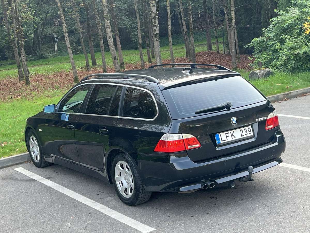 BMW 525, 2.5 l., Универсал