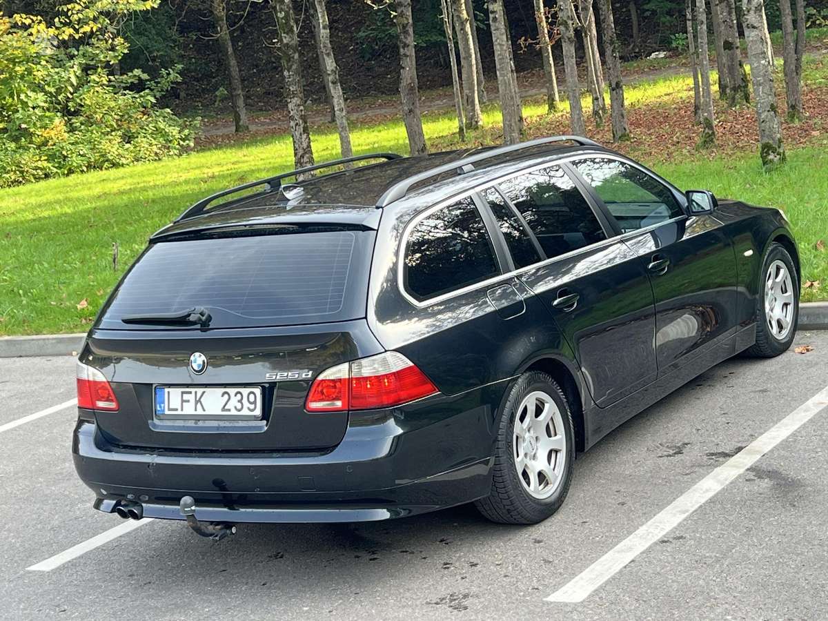 BMW 525, 2.5 l., Универсал