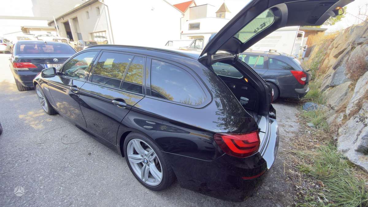 BMW 525, 2.0 l., Универсал