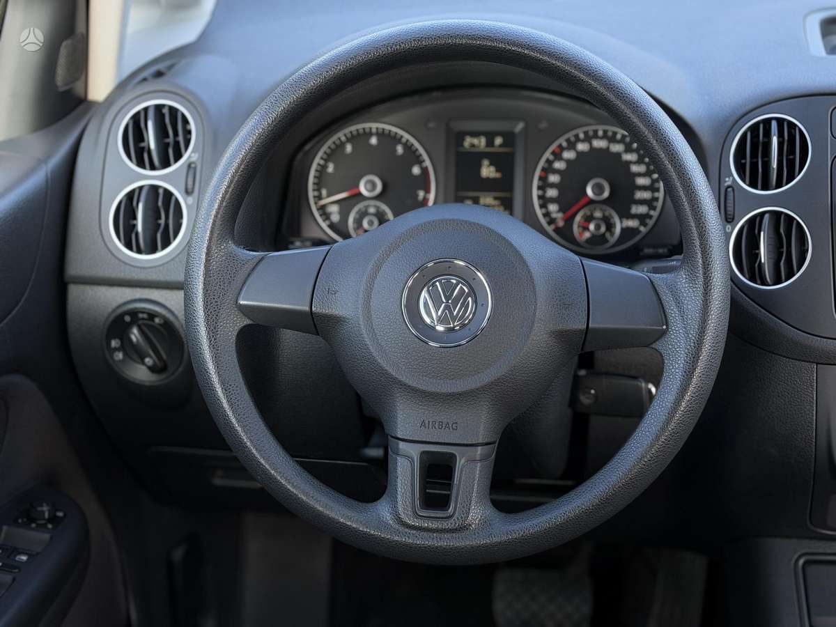 Volkswagen Golf Plus, 1.2 l., Минивэн