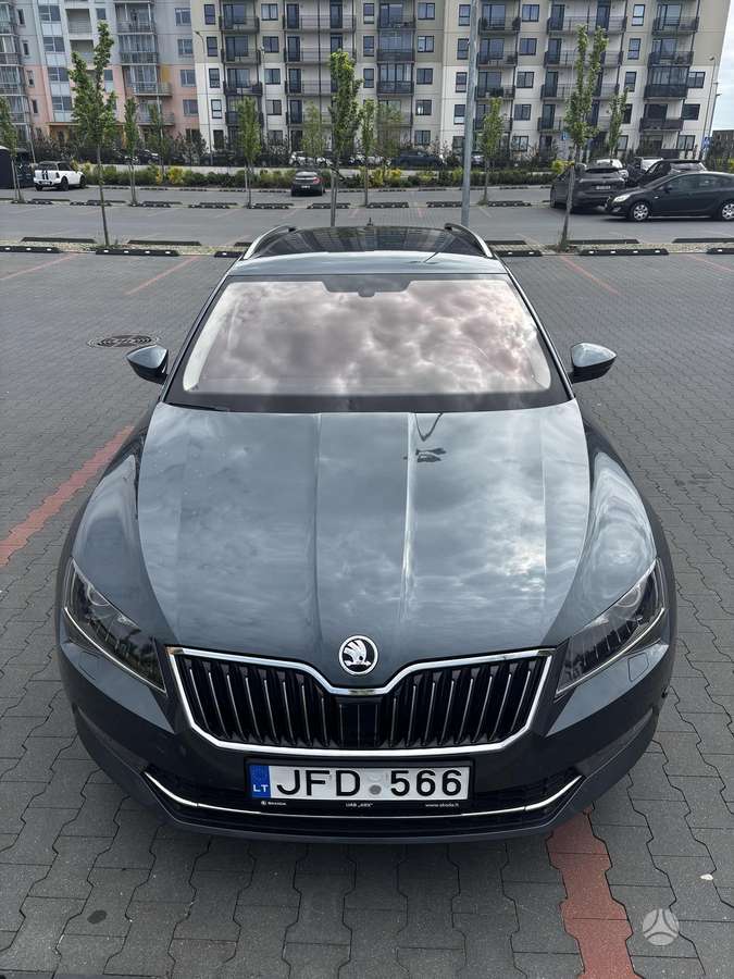 Skoda Superb, 1.8 l., Универсал