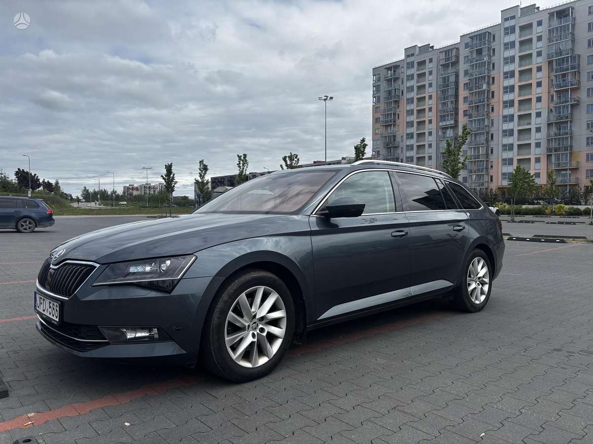 Skoda Superb, 1.8 l., wagon