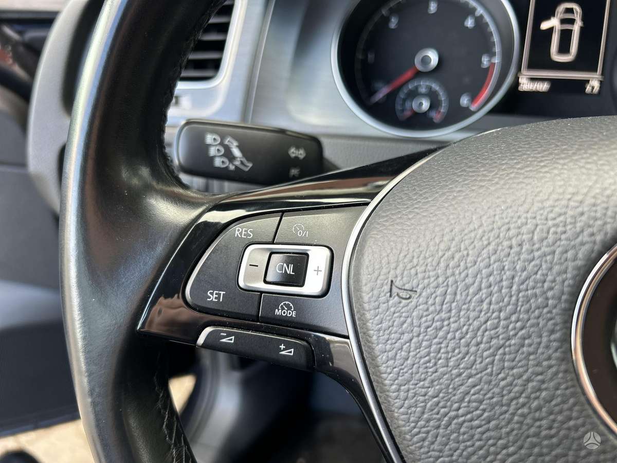 Volkswagen Golf, 1.6 l., Универсал