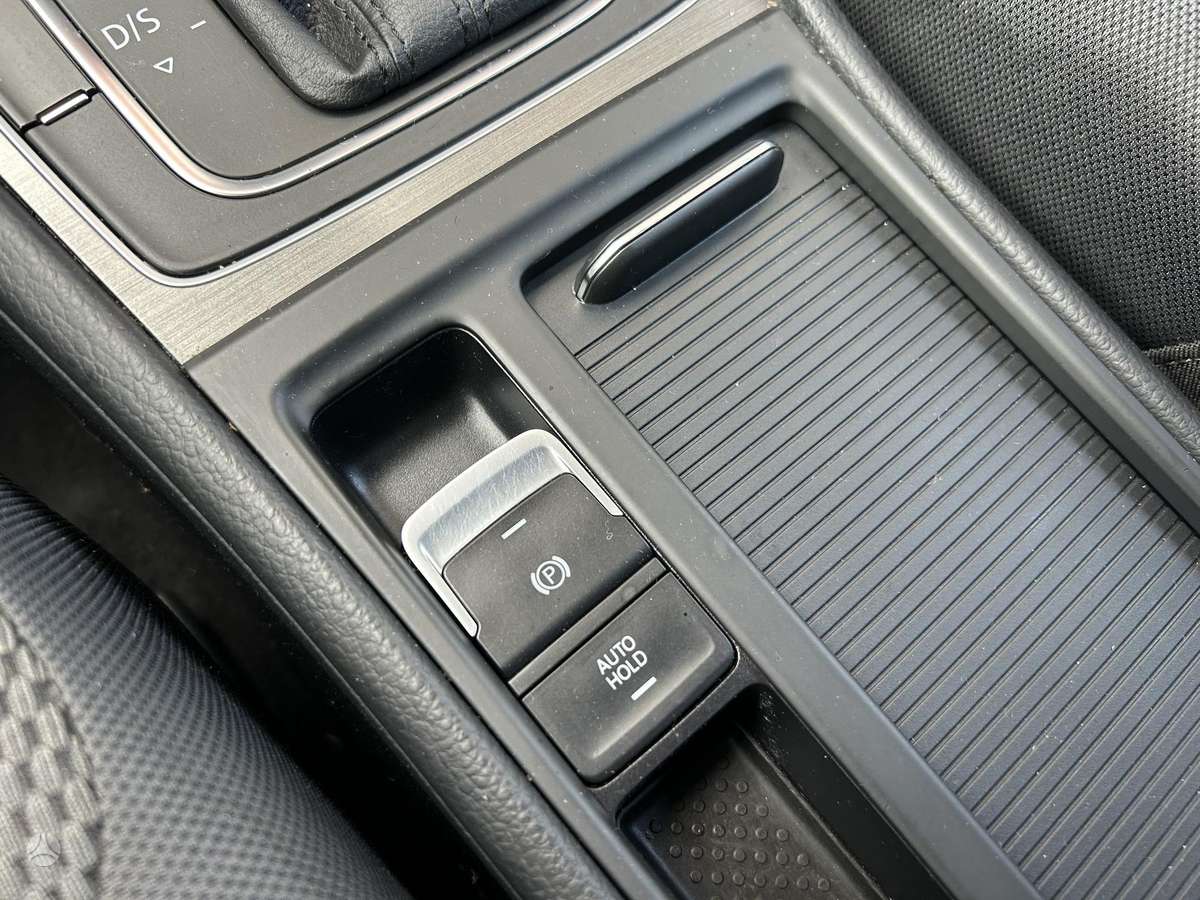 Volkswagen Golf, 1.6 l., Универсал