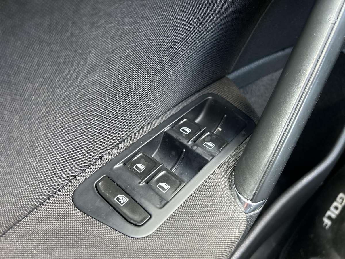 Volkswagen Golf, 1.6 l., Универсал